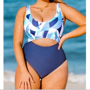 Cupshe One Piece Swimsuit Cut-Out Round Neck Tummy Control Plus Size 1X